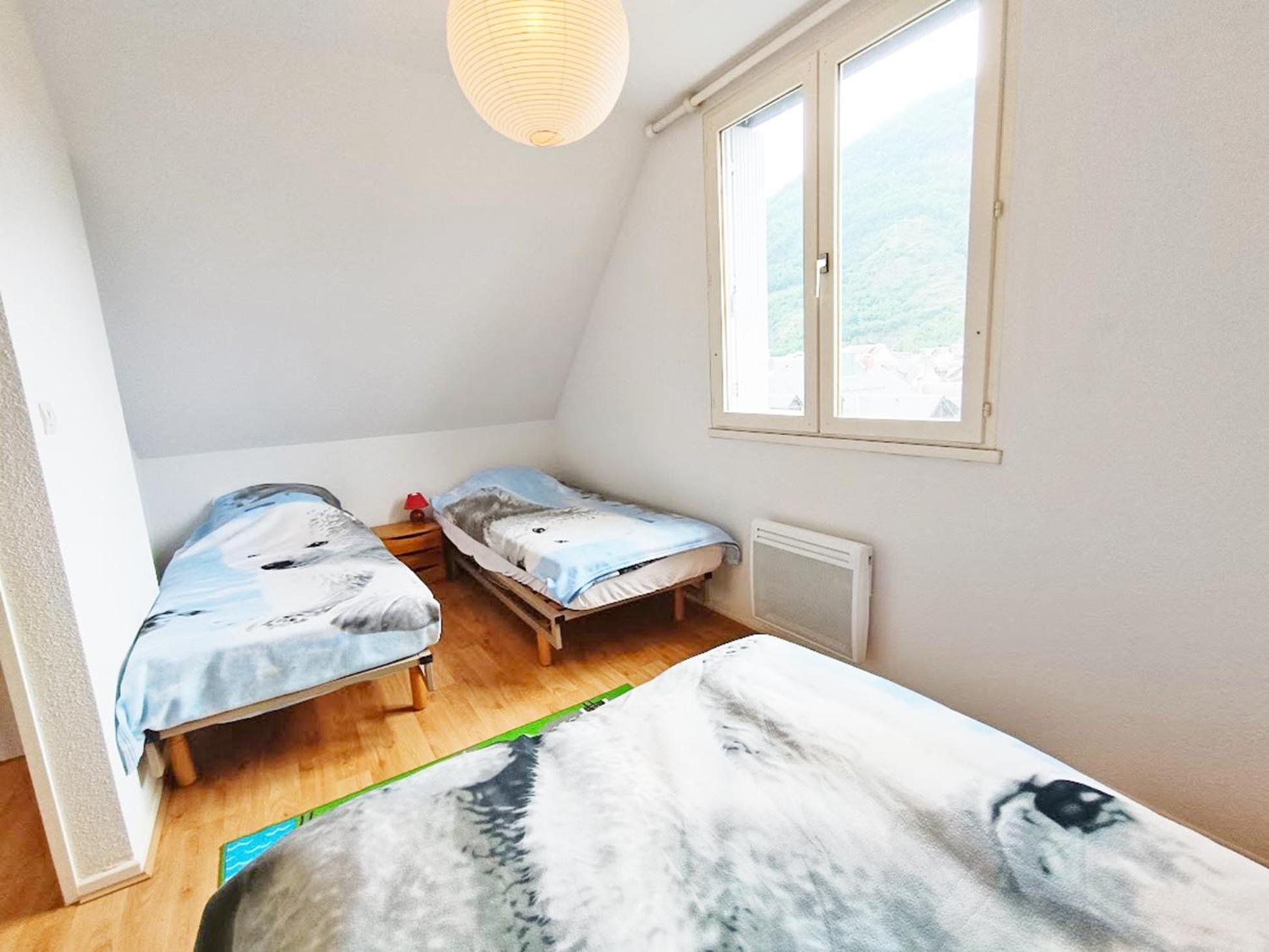 Apartmán Chez Charlotte, T3 Duplex, Vue Montagne, Parking Gratuit, Ascenseur, 4 Personnes Bagnères-de-Luchon Exteriér fotografie